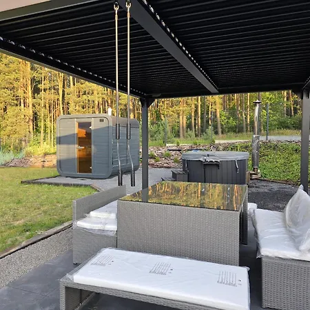 Bosko Z Sauna I Balia W Sulminie Obok Gdanska בקתה *